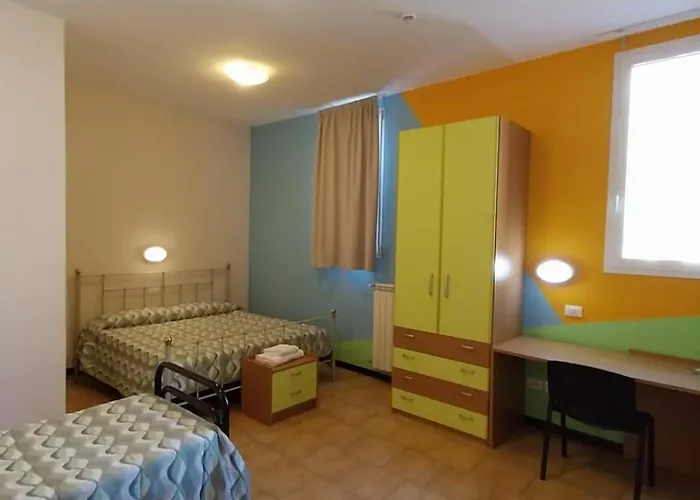 Hostel Casthello Di Vallecamonica Breno
